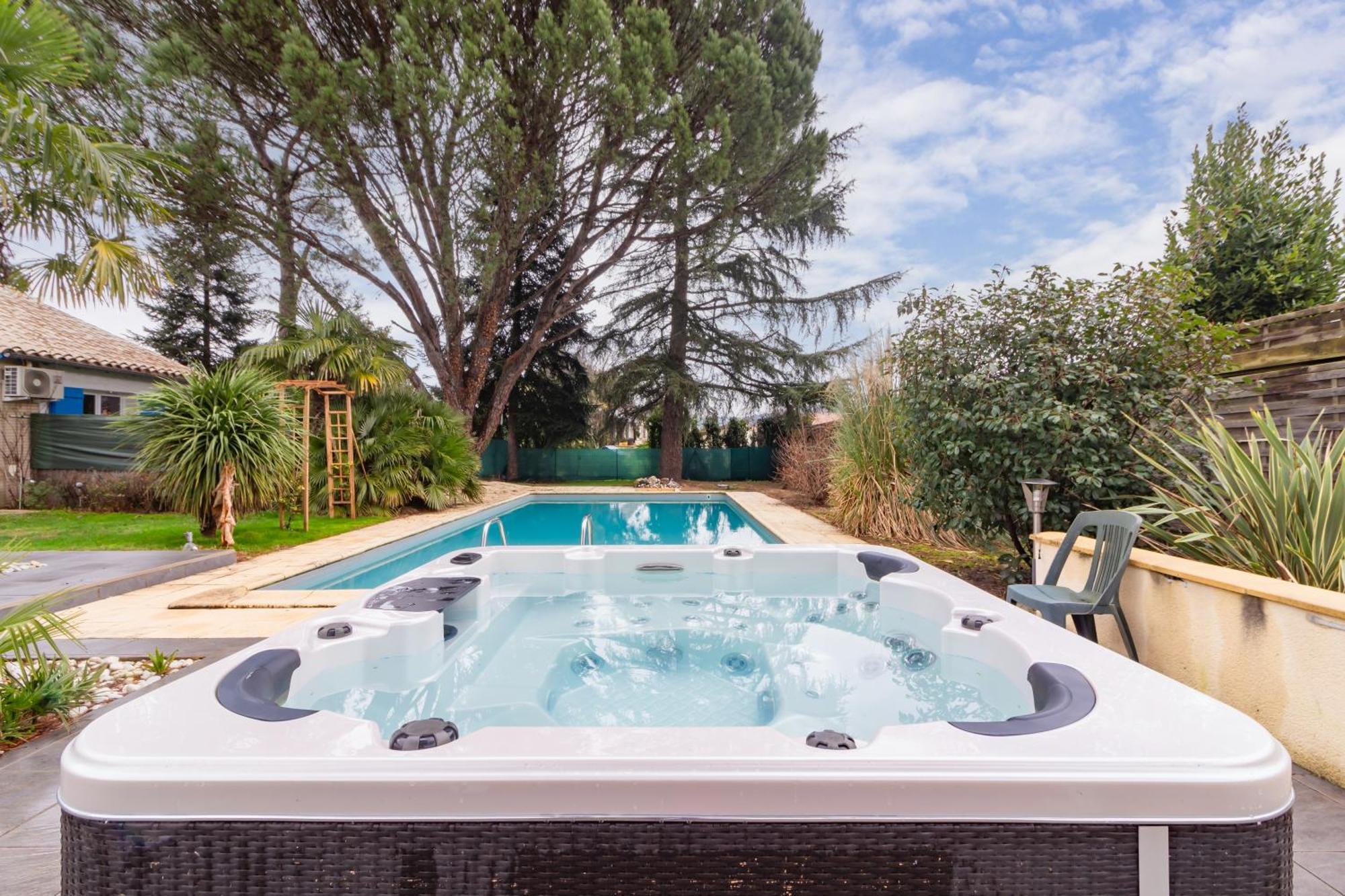 Villa & Spa-Sauna-Piscine-Massages Du "Nirvana Vivant" Biars-sur-Cere Bagian luar foto